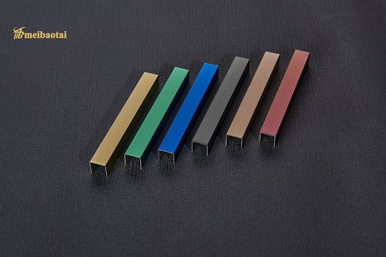 0.65mm 두께 스테인리스 스틸 타일 트림 SS U V 프로파일, 컬러 도금 및 V 홈 디자인