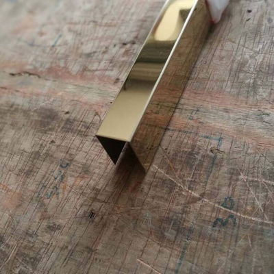 좋은 가격 Ｕ 슬롯 장식적 스테인레스 강 타일 정비 201 304 반사경 착색 마무리 온라인으로