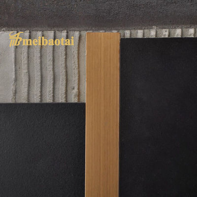 7c PVC 스테인리스 스틸 바닥 전환 스트립 0.65mm 두께와 헤어 라인 표면 U 엣지