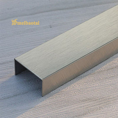 좋은 가격 바닥 장식용 ASTM 표준 0.55mm 두께 헤어라인 디자인 스테인리스 스틸 타일 트림 온라인으로