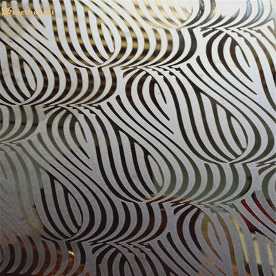 엘리베이터 장식을 위해 70 미크론 PVC 필름과 함께 4 피트 201 등급 에치 스테인리스 스틸 시트